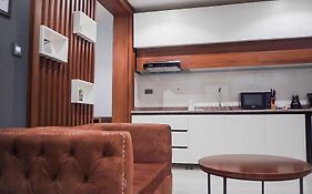 Cedarwood Apts